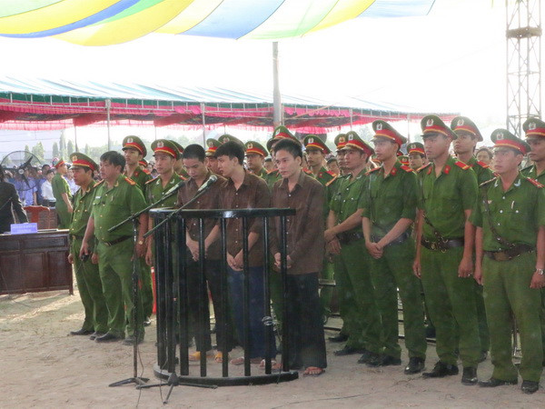 [Video] Hoãn xử phúc thẩm vụ thảm sát kinh hoàng ở Bình Phước ảnh 1