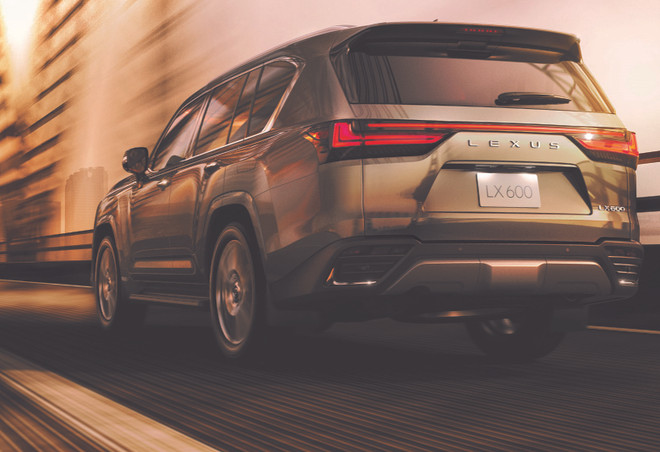 Lexus LX600 hoàn toàn mới ra mắt thị trường Việt, giá từ 8,1 tỷ đồng ảnh 3