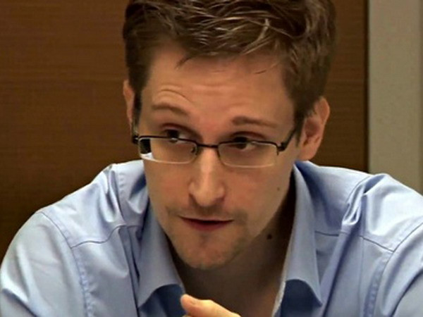 Snowden tiết lộ CIA biết rõ về đời tư của từng người dân ảnh 1