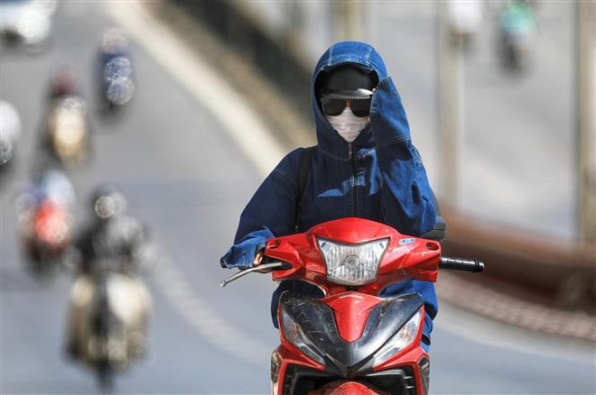 Bắc Bộ và Trung Bộ tiếp tục nắng nóng, Tây Nguyên, Nam Bộ có mưa dông ảnh 1