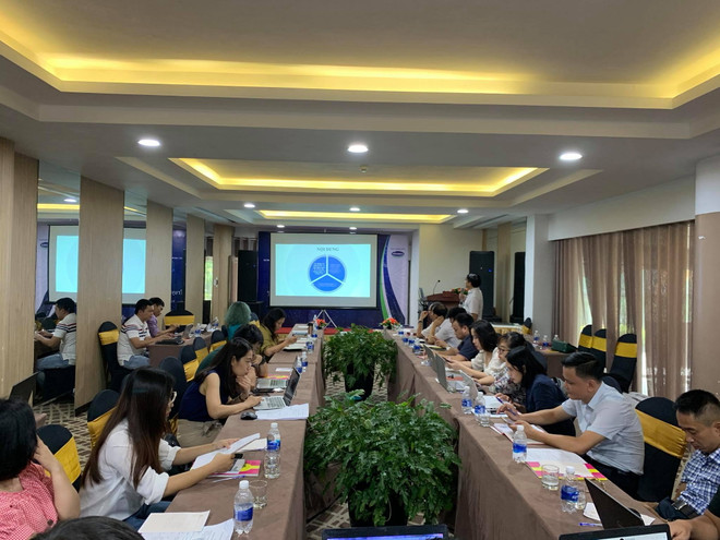 Khai mạc khóa tập huấn 'Truyền thông nguy cơ và kỹ năng viết báo' ảnh 2