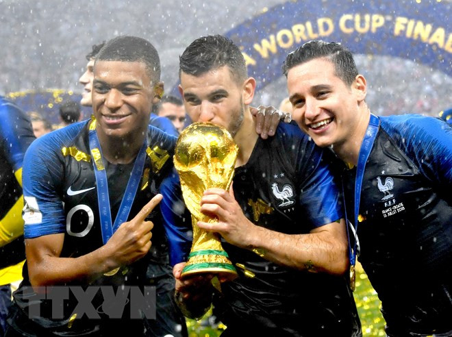 Những khoảnh khắc mang tính biểu tượng của World Cup 2018 ảnh 4