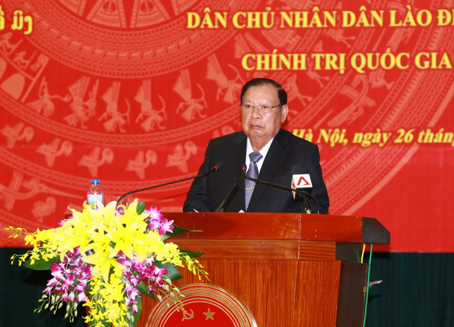 Chủ tịch Volachith thăm nơi đào tạo vốn quý nhân lực cho nước Lào ảnh 1