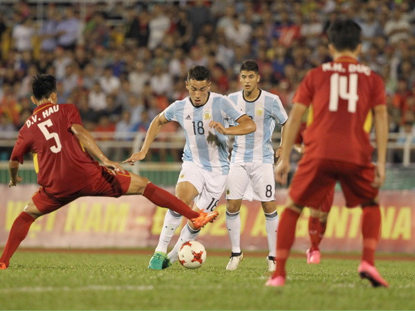 U20 World Cup 2017: Đội tuyển Việt Nam bị áp "kỷ luật sắt" ảnh 1