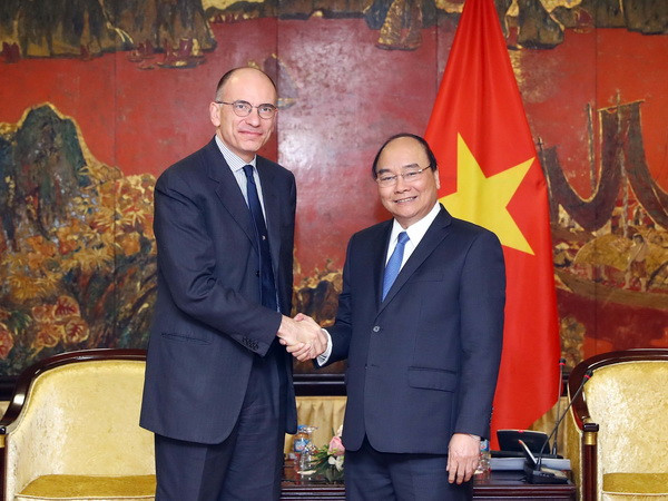 Thủ tướng Nguyễn Xuân Phúc tiếp Chủ tịch Hiệp hội Italy-ASEAN ảnh 1