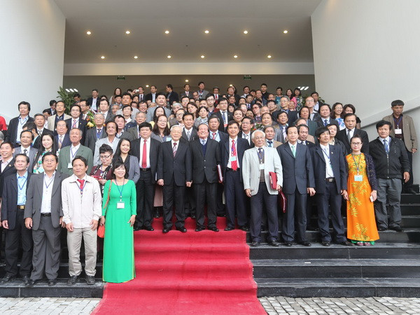 Nhà thơ Hữu Thỉnh làm Chủ tịch Liên hiệp các Hội Văn học Nghệ thuật ảnh 1