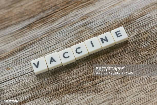 Vaccine - Từ khóa năm 2021 theo bình chọn của Merriam-Webster ảnh 1