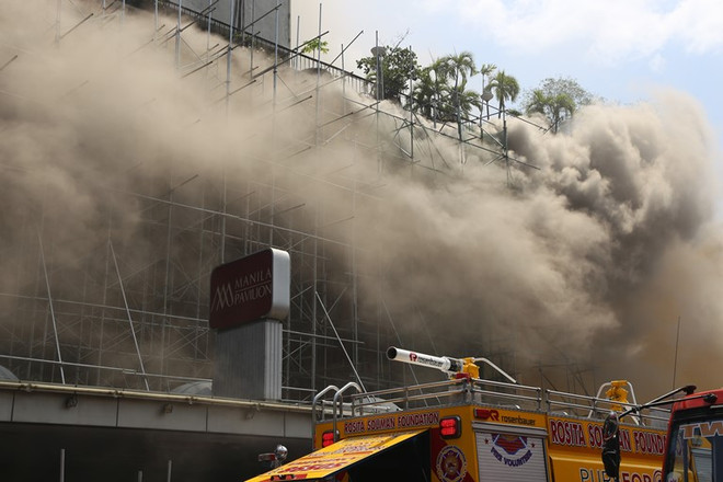 Philippines: Cháy sòng bạc trong khách sạn lớn gây thương vong ảnh 2