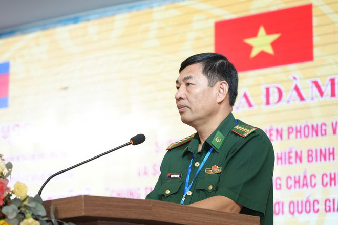Đại tá Nguyễn Thanh Hải, Phó Chủ nhiệm Chính trị Bộ đội Biên phòng Việt Nam phát biểu. (Ảnh: Minh Phú/TTXVN) ttxvn_toa_dam_si_quan_tre_viet_nam_-__campuchia_27-2.jpg
