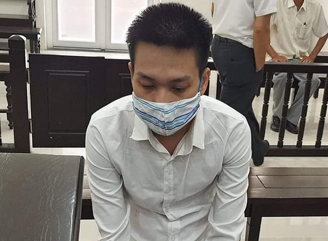 Hà Nội: Thuê người đóng giả cán bộ địa chính để lừa đảo "chạy" sổ đỏ ảnh 1