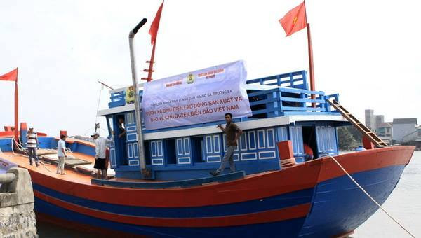 Yêu cầu Trung Quốc giải thích lý do bắt tàu cá Quảng Ngãi ảnh 1