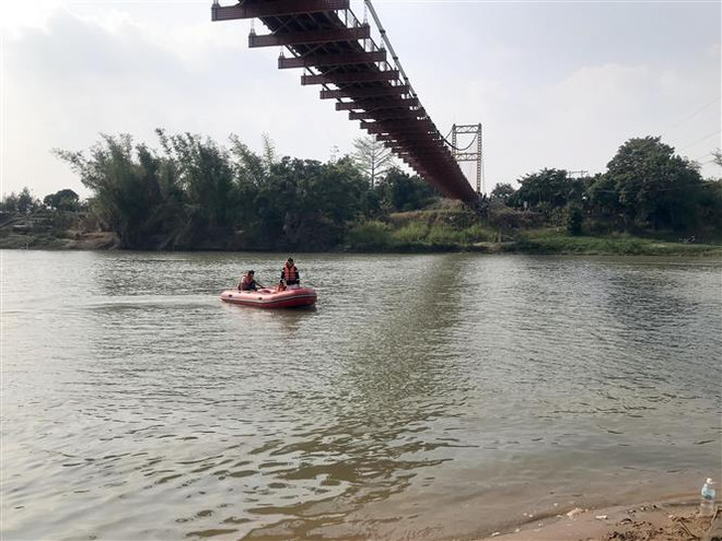 Quảng Bình: Hai chị em bị đuối nước thương tâm khi đi bắt ốc ảnh 1