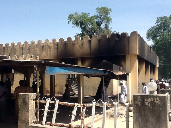 Quân đội Nigeria cải chính số nữ sinh bị Boko Haram bắt cóc ảnh 1