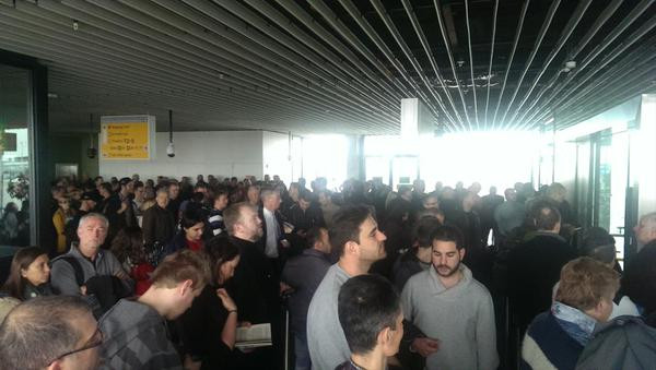 Hà Lan: Hàng loạt chuyến bay bị hủy do mất điện trên diện rộng ảnh 1