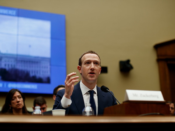 Giám đốc điều hành Zuckerberg bảo vệ mô hình kinh doanh của Facebook ảnh 1