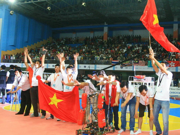 Việt Nam vô địch Cuộc thi Roboncon 2014 khu vực châu Á-TBD ảnh 1