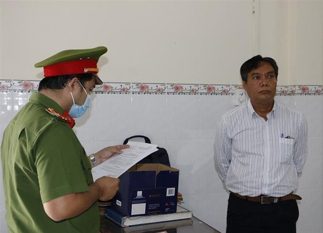 Tạm giam nguyên Chủ tịch HĐQT và Giám đốc Quỹ tín dụng Phú Hòa ảnh 1