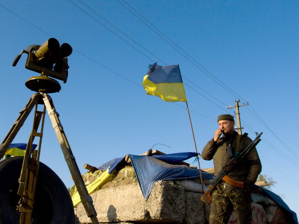 Nga: Cánh cửa vượt qua khủng hoảng ở Ukraine vẫn đang mở ảnh 1