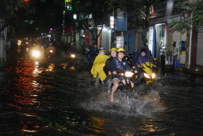 Thủ tướng: TP.HCM cần coi chống ngập là nhiệm vụ trọng tâm ảnh 1