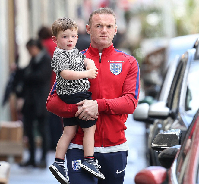 Tin EURO: Wayne Rooney bị chỉ trích, de Gea lập kỷ lục mới ảnh 1