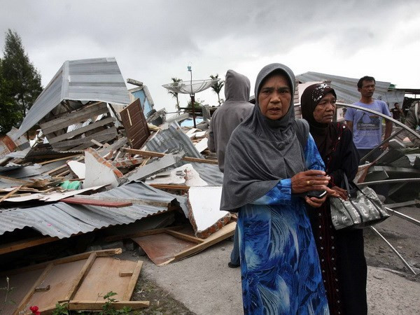 [Video] Dư chấn sau trận động đất 7,8 độ Richter tại Indonesia ảnh 1