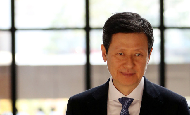 Đấu đá giành ngôi, con trai cả người sáng lập Lotte vỡ mộng ảnh 1