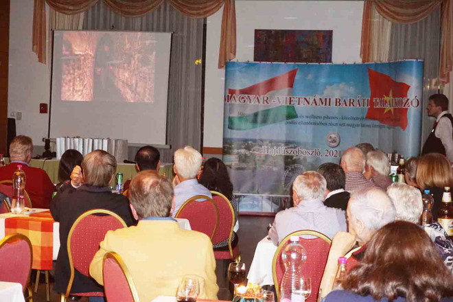 Giao lưu tri ân gắn kết tình hữu nghị truyền thống Việt Nam-Hungary ảnh 1