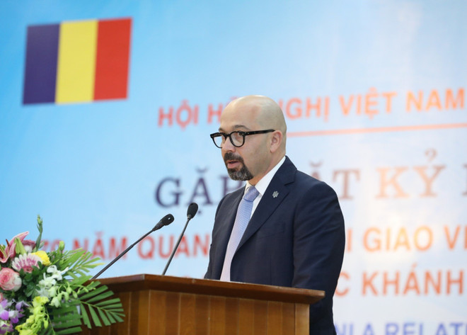 Giao lưu kỷ niệm 70 năm thiết lập Quan hệ ngoại giao Việt Nam-Romania ảnh 2