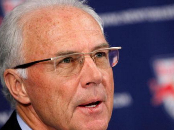 FIFA cấm Beckenbauer hoạt động bóng đá do nghi án hối lộ ảnh 1