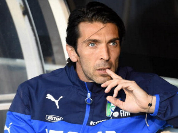 Buffon chính thức lỡ đại chiến với Anh, Suarez ngồi ngoài ảnh 1