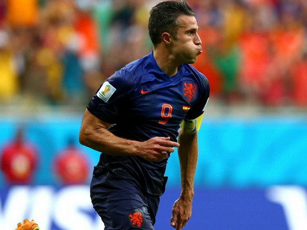 Robin Van Persie đã nói gì sau màn "thảm sát" Tây Ban Nha? ảnh 1