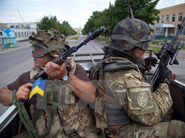 NATO cảnh báo phe ly khai không chiếm thêm đất ở Đông Ukraine ảnh 1