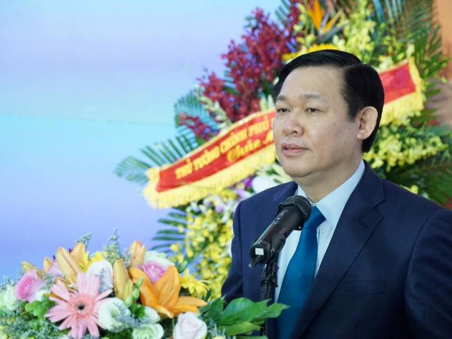 Thị trường chứng khoán giữ vai trò chủ đạo cung cấp vốn trung-dài hạn ảnh 1