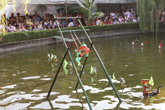 Khán giả Ai Cập thích thú với múa rối nước Việt Nam ảnh 1