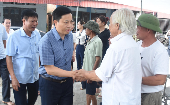 Vụ cháy chung cư mini: Động viên, hỗ trợ các nạn nhân người Thái Bình ảnh 1