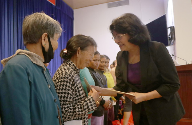 Kon Tum: Phó Chủ tịch nước Đặng Thị Ngọc Thịnh làm việc tại Đăk Tô ảnh 2