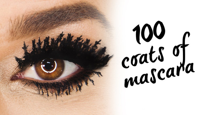 Những xu hướng làm đẹp kỳ dị từ keo dán, băng vệ sinh ảnh 2