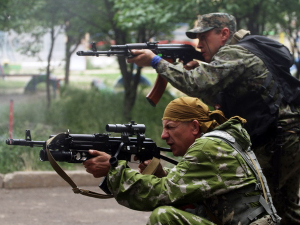 Mỹ kêu gọi Nga kiềm chế lực lượng ly khai ở Đông Ukraine ảnh 1