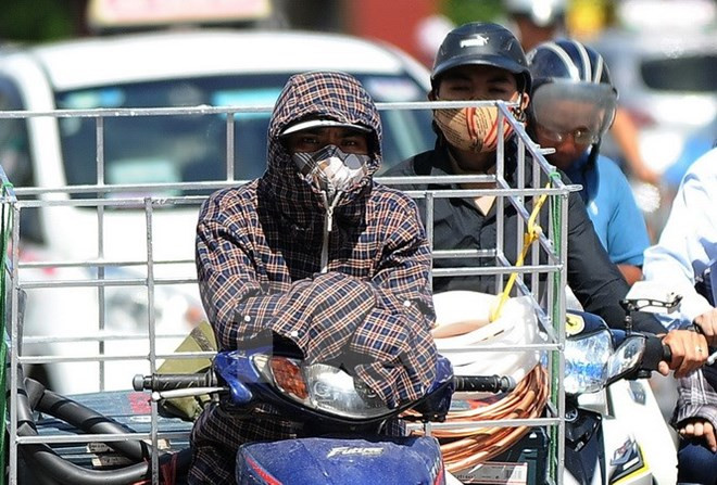 Bắc bộ nắng nóng đến hết tuần, nhiệt độ chạm ngưỡng 40 độ C ảnh 1