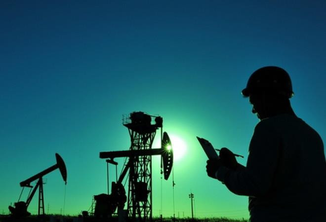 Giá dầu thô đi lên trong phiên đầu tuần. (Nguồn: oilprice.com) Giá dầu châu Á tăng do căng thẳng sự cố tàu chở dầu tại Vịnh Oman ảnh 1