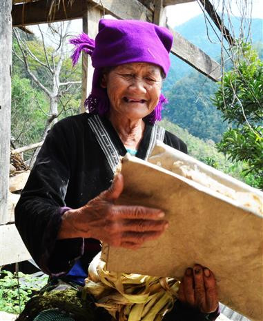 Giấy dó của người Mông - phương thức giúp gắn kết tâm linh ảnh 4