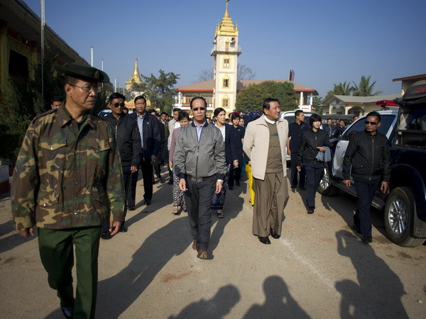 Myanmar, Trung Quốc hợp tác điều tra vụ máy bay thả bom ở biên giới ảnh 1