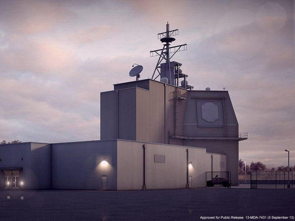 Nhật Bản xem xét triển khai hệ thống phòng thủ tên lửa Aegis Ashore ảnh 1