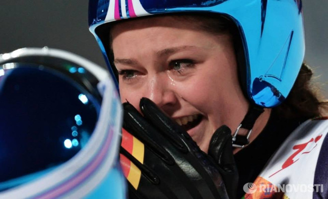 Chùm ảnh nụ cười và nước mắt ở Olympic Sochi 2014 ảnh 1