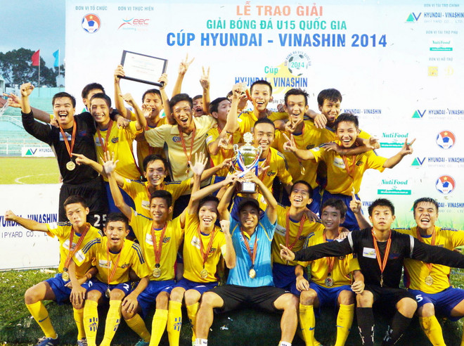 Giải bóng đá U15 quốc gia năm 2015 có 24 đội bóng tham dự ảnh 1