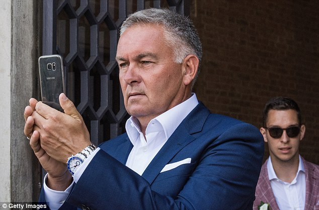 Thủ quân tuyển Đức Schweinsteiger sánh duyên cùng Ivanovic ảnh 7