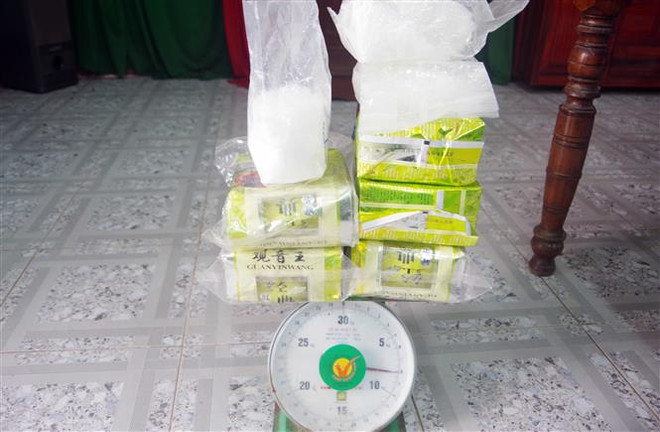 Khởi tố hình sự hai vụ án ma túy trôi dạt vào bờ biển Thừa Thiên-Huế ảnh 1