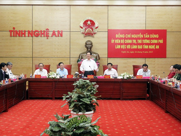 Thủ tướng làm việc với lãnh đạo chủ chốt của tỉnh Nghệ An ảnh 1