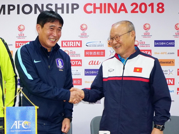U23 Hàn Quốc - U23 Việt Nam: Chờ đợi bản lĩnh huấn luyện viên ảnh 1