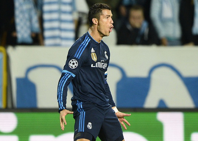 Ronaldo nói gì khi cán mốc 500 bàn, san bằng kỷ lục của Raul? ảnh 1